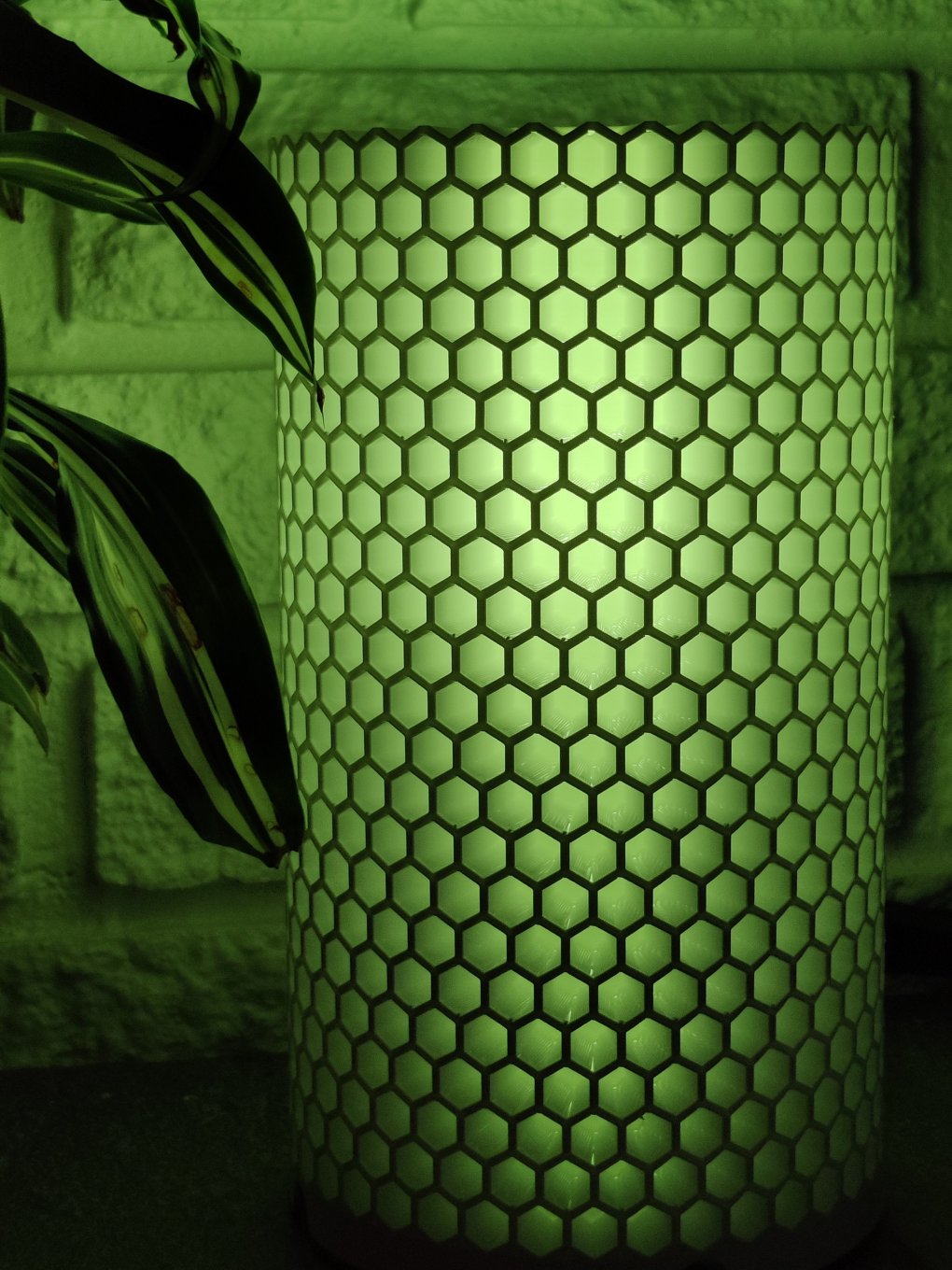 Honeycomb lampeskjerm med lampefot - 2022 LIMITED EDITION