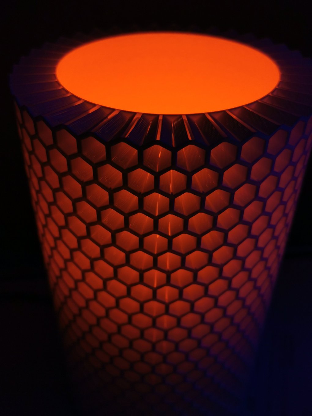 Honeycomb lampeskjerm med lampefot - 2022 LIMITED EDITION - Bilde 5