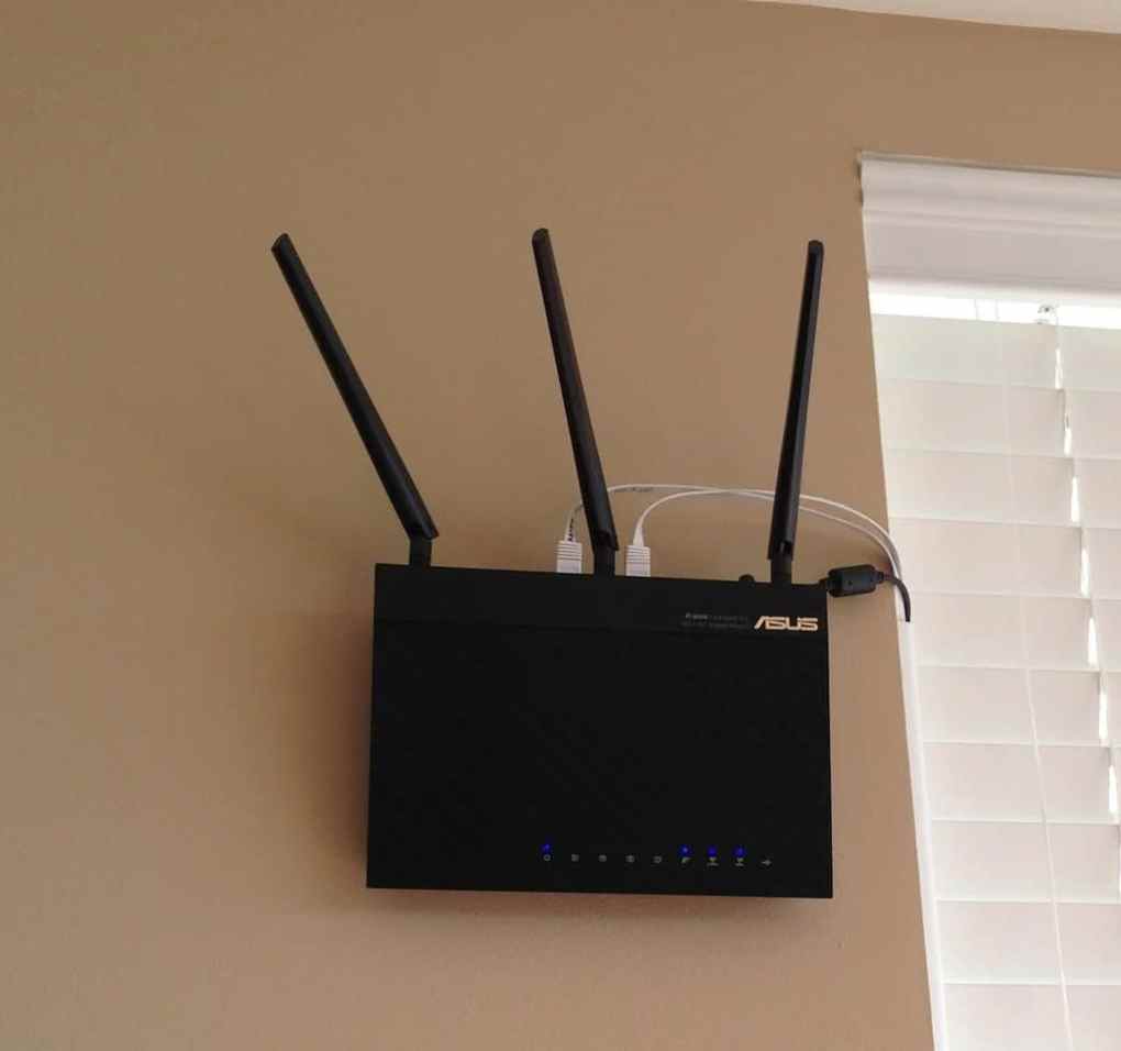 Veggfeste for ASUS RT-AC66U trådløs ruter - Bilde 2