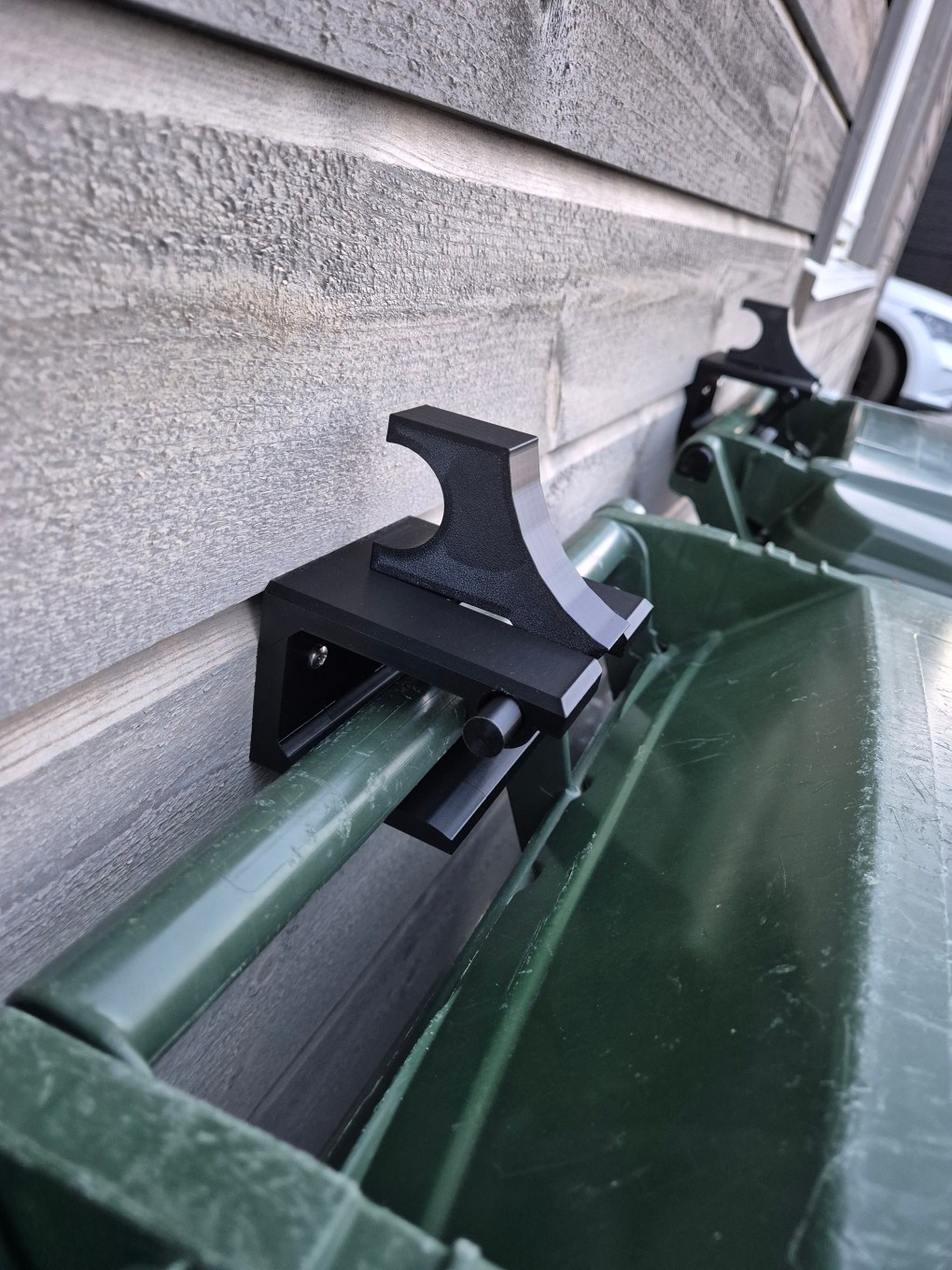 Feste til søppeldunk - Bilde 4