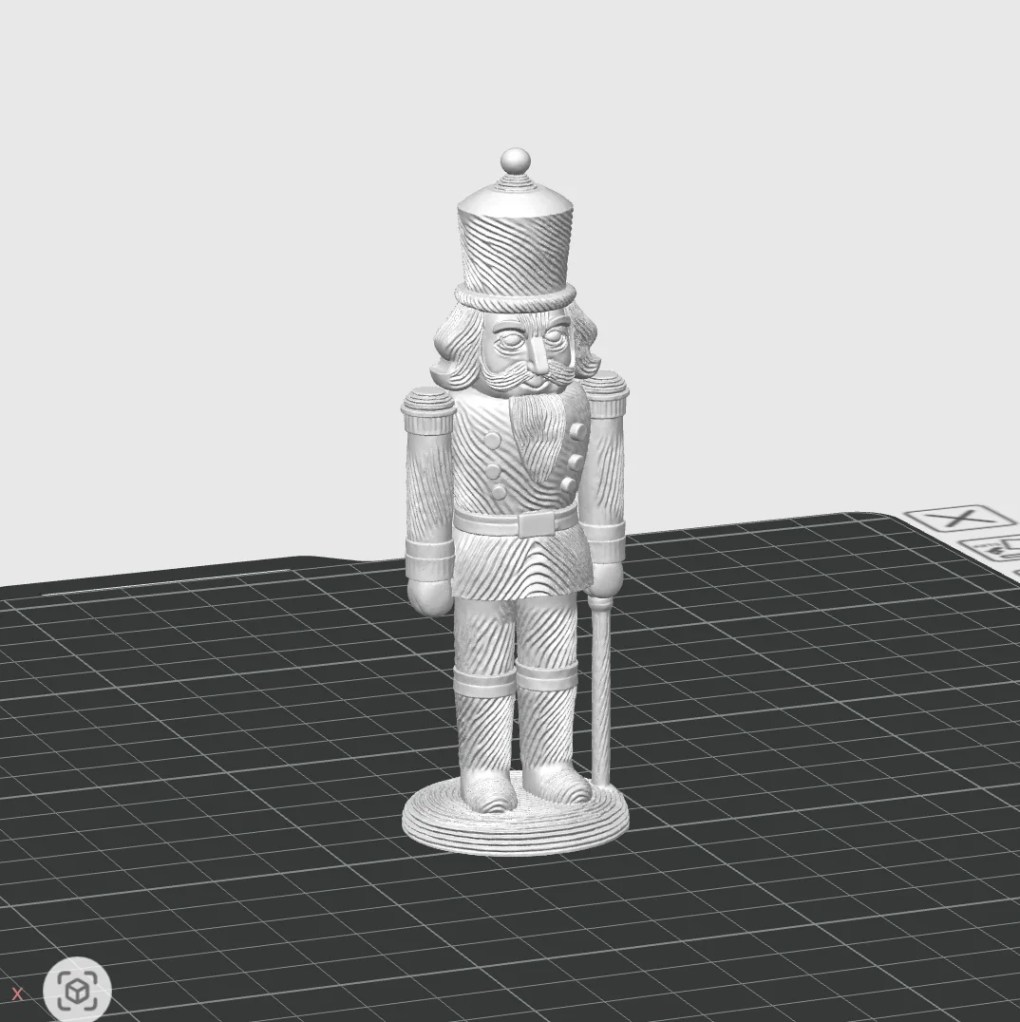 Minimalist 3D Printed Nutcracker Figurine - Bilde 3